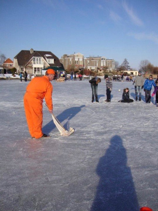 Sneeuw en ijspret feb 2012 009